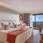 מלון Gf Gran Costa Adeje***** 5*