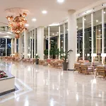 מלון Gf Gran Costa Adeje***** אדחה