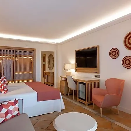 מלון Gf Gran Costa Adeje***** אדחה